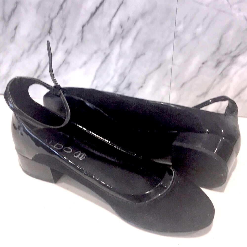 Aldo’s ankle buckle low heel shoes - Picture 2 of 7